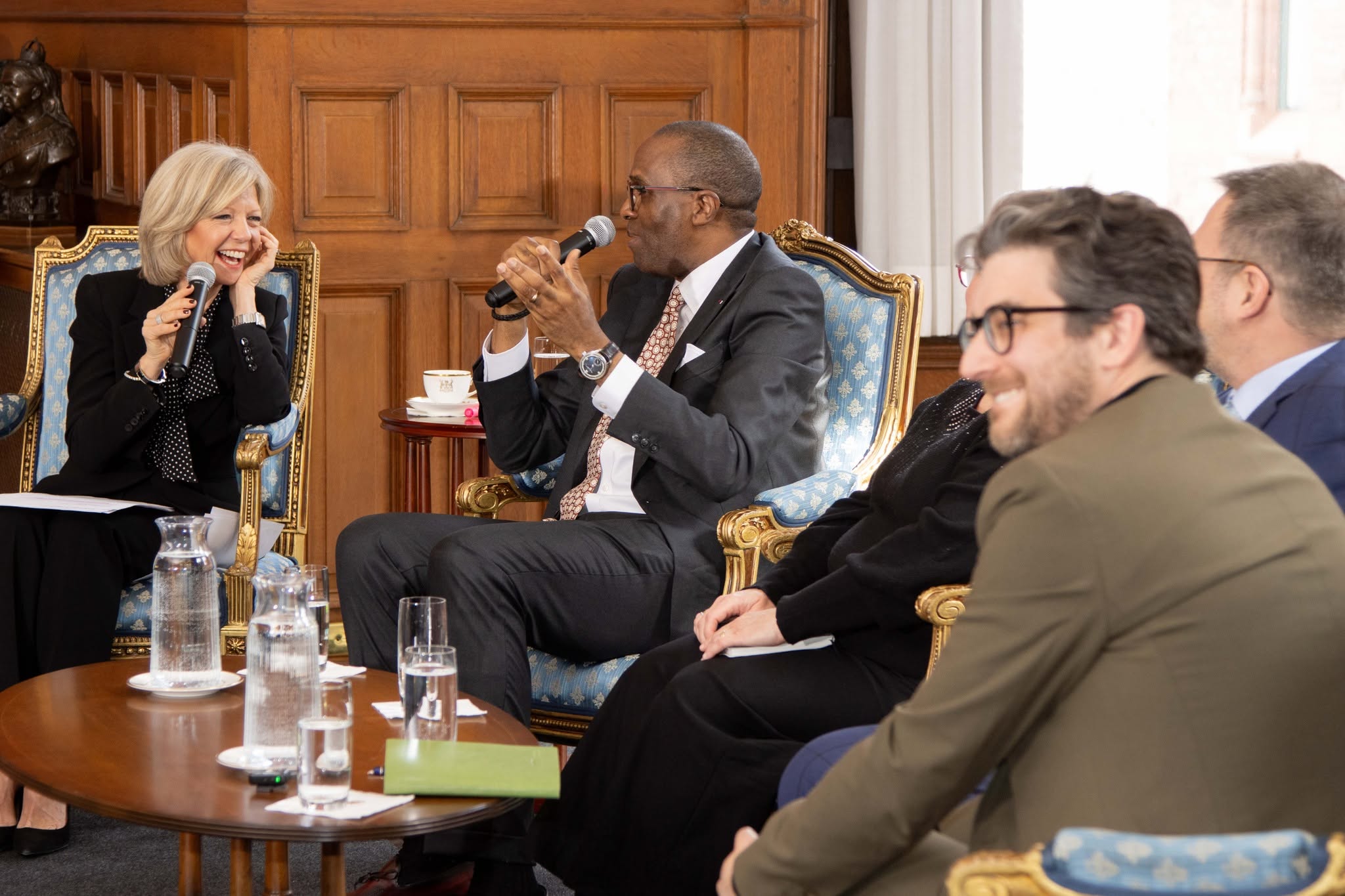 Une francophonie qui rassemble : regards croisés sur la diplomatie culturelle